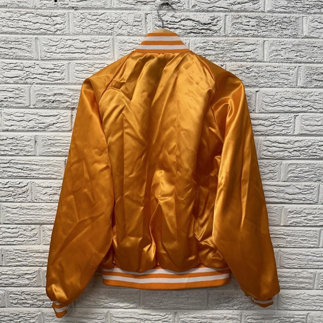 Dunbrooke × Vintage Vintage Dunbrooke Tennessee Vols Nylon Bomber Jacket Large Size US L / EU 52-54 / 3 - 4 Thumbnail