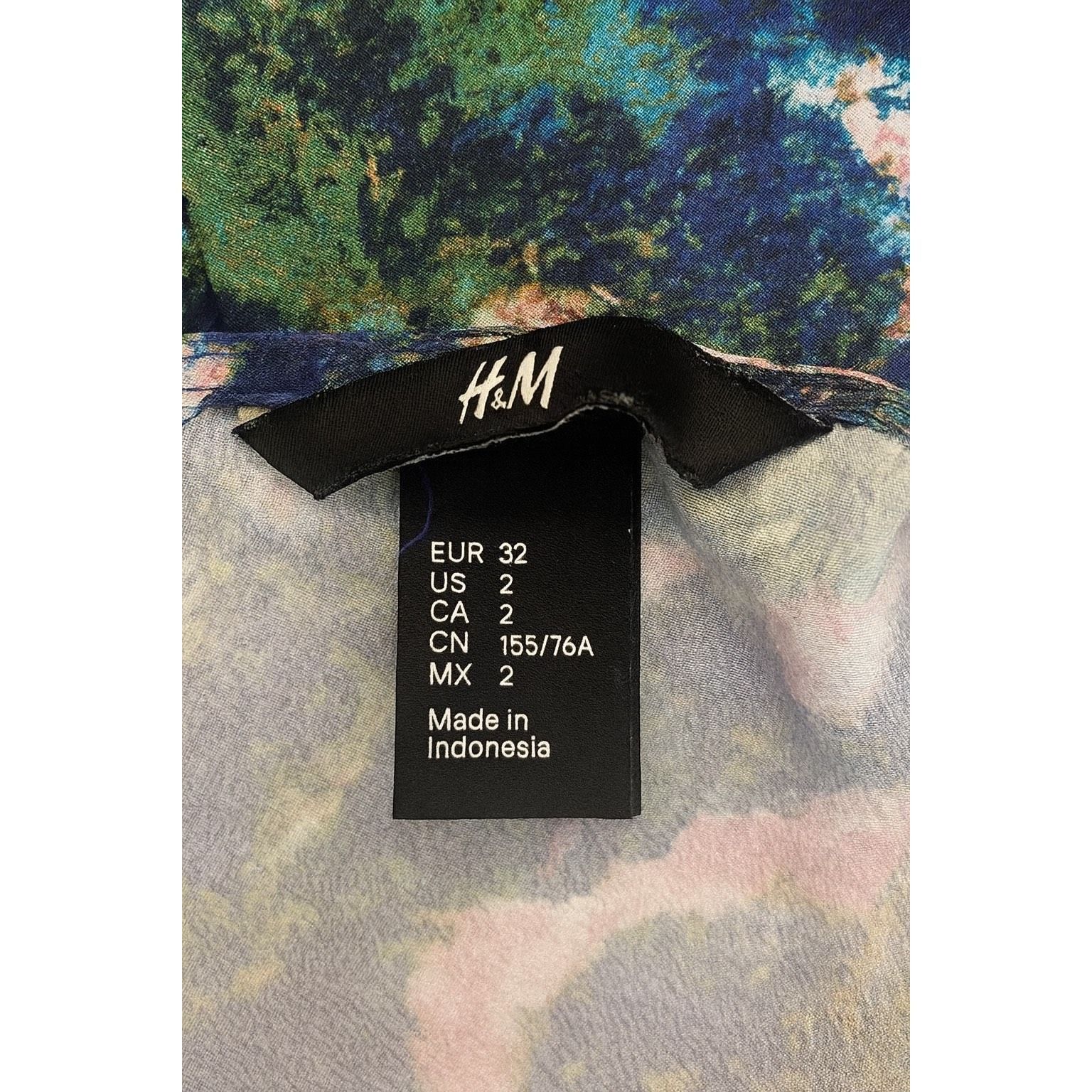 H&M H&M Women’s Racerback Tank Top Size 2 – Abstract Galaxy Prin Size XS / US 0-2 / IT 36-38 - 4 Thumbnail