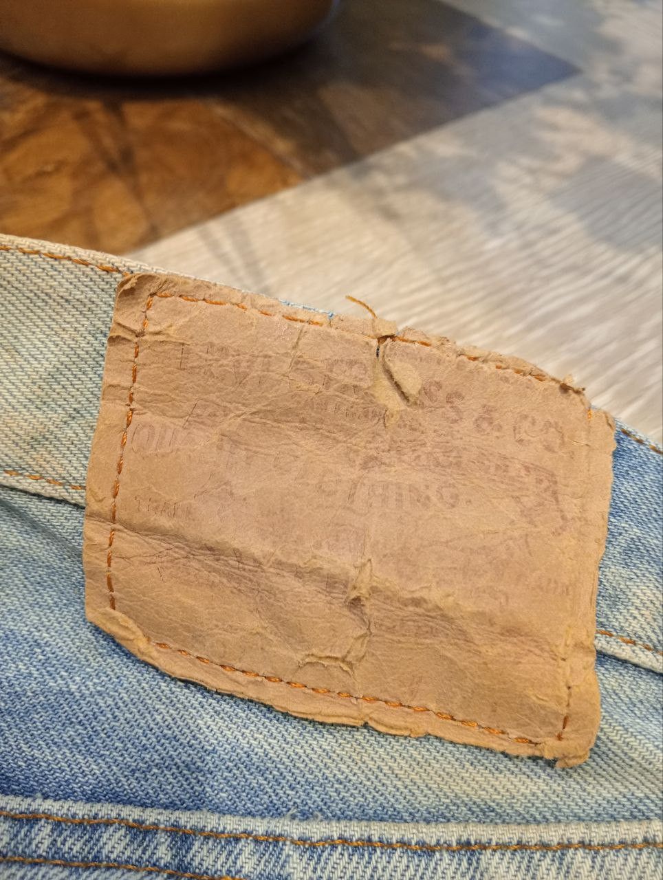 Levi's Vintage Clothing VINTAGE LEVI'S 501 TOP BUTTON #524 SELVEDGE BLUE DENIM PANTS Size US 29 - 13 Thumbnail