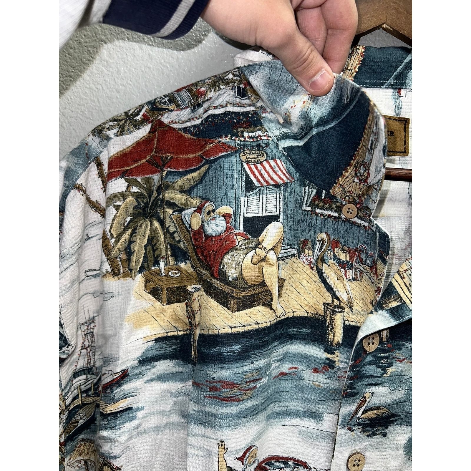 Clearwater Outfitters Vintage Santa Button Up Shirt Clearwater Outfitters Beach 2X Size US XXL / EU 58 / 5 - 5 Thumbnail