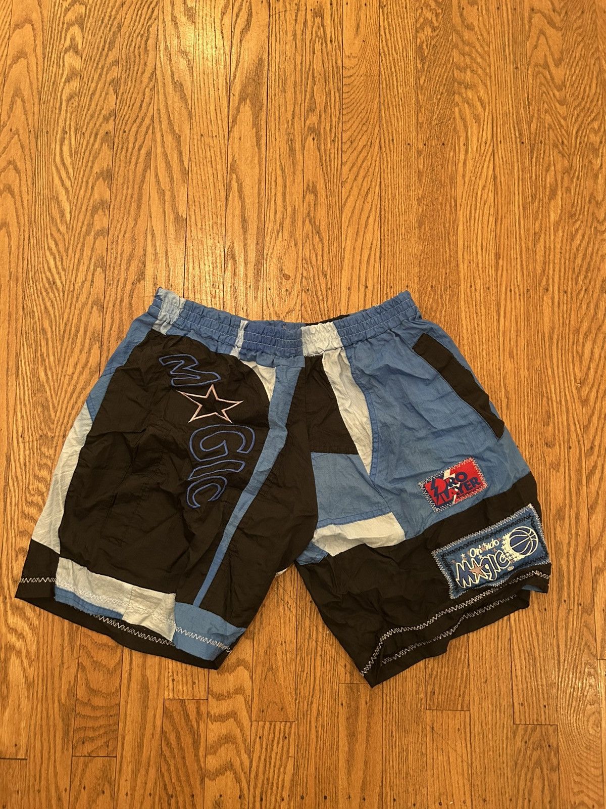 Other Vintage-style Orlando Magic NBA shorts (Shaq-Era) Size US 32 / EU 48 - 2 Thumbnail