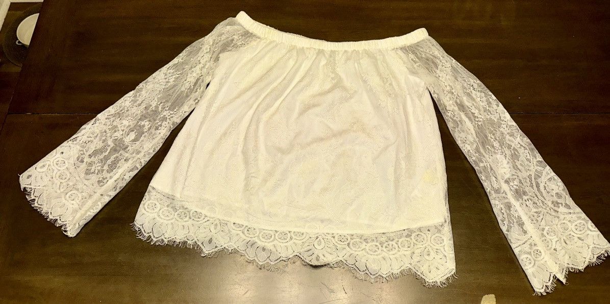 True Religion True Religion Off The Shoulder Top Blouse Lace Women’s-Small Size S / US 4 / IT 40 - 1 Thumbnail