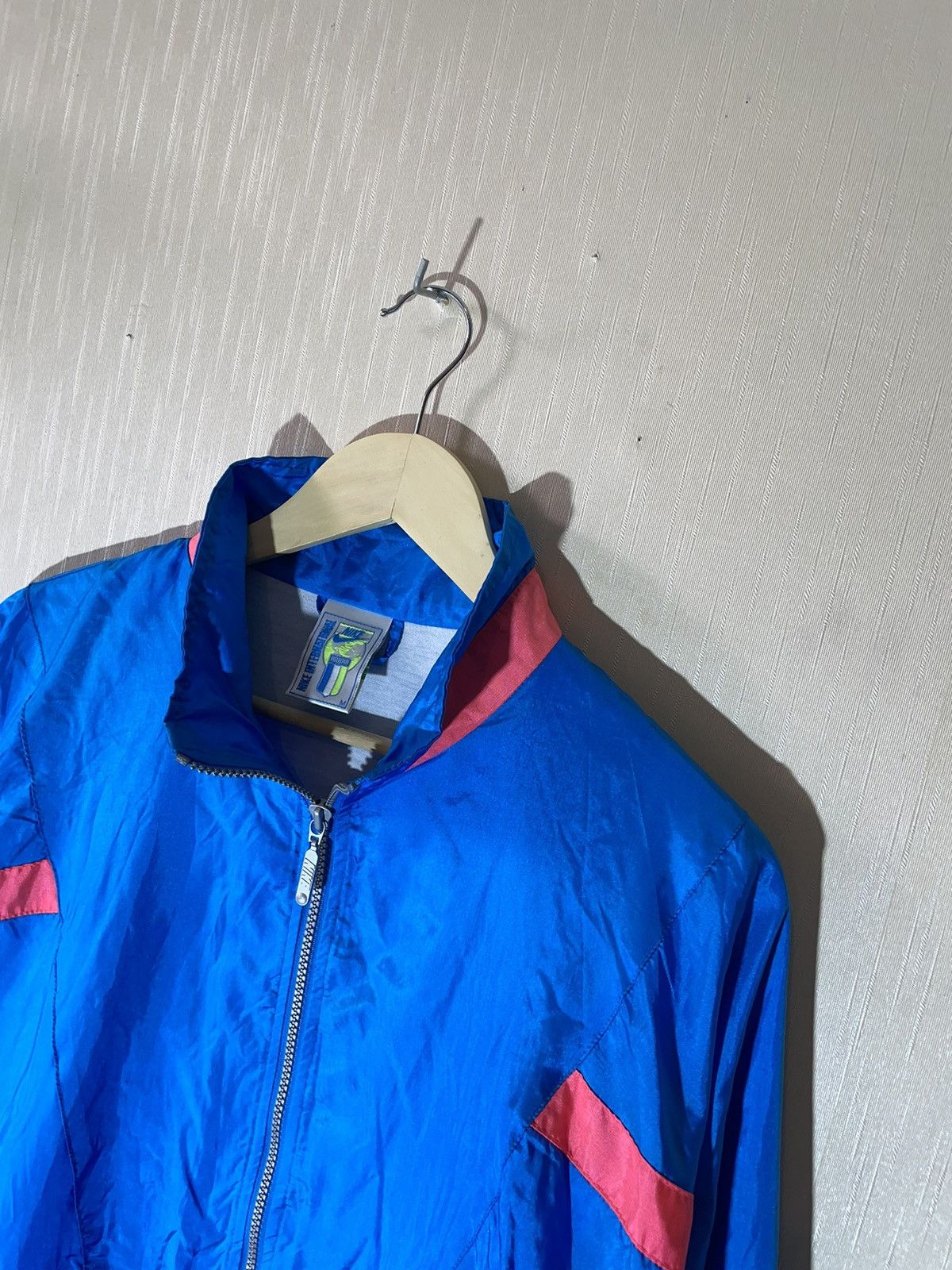 Nike × Vintage Nike International vintage y2k jacket 90s Size US M / EU 48-50 / 2 - 2 Thumbnail