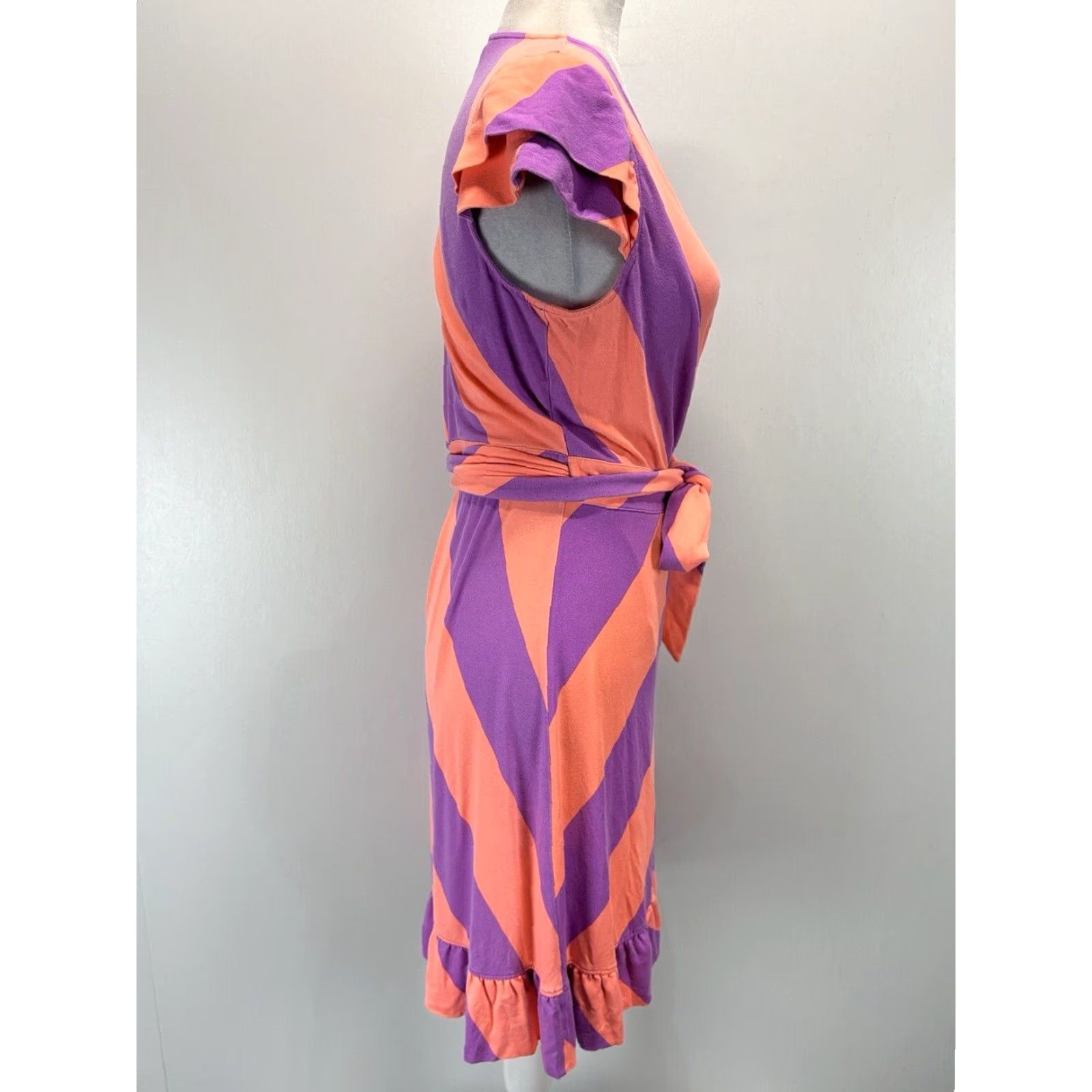 Lilly Pulitzer Lilly Pulitzer Striped Wrap Dress Medium Women's Coral Purple Ruffle Short Sleeve Size M / US 6-8 / IT 42-44 - 4 Thumbnail