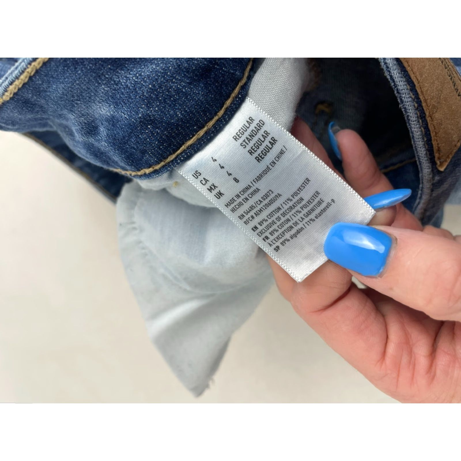 American Eagle Outfitters American Eagle Outfitters Jeans Women's 4 Blue Denim Tomgirl Distressed Size 27" / US 4 / IT 40 - 8 Thumbnail