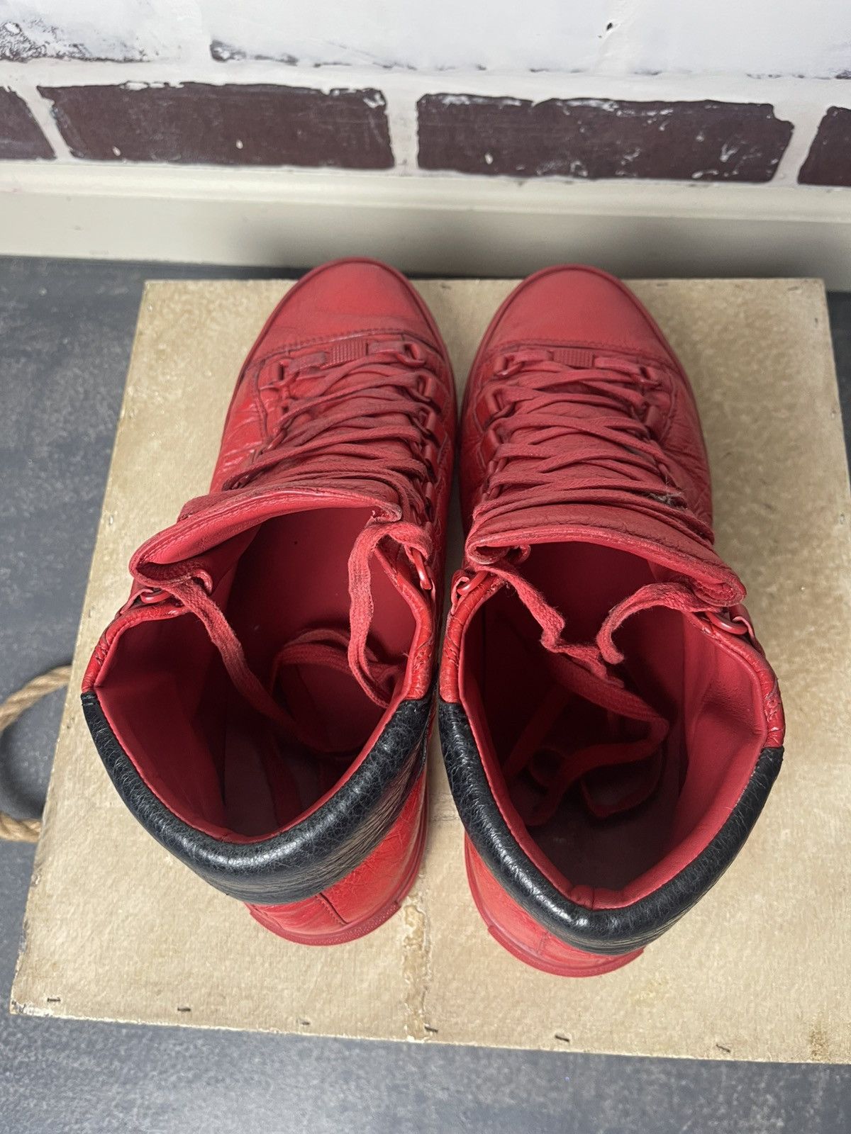 Balenciaga Limited edition Balenciaga Arenas Size US 8 / EU 41 - 5 Thumbnail