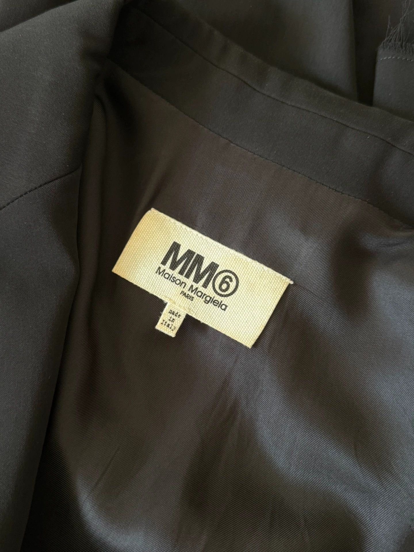 MM6 MM6 F/W16 Deconstructed Slashed Trench Coat Black Size S / US 4 / IT 40 - 8 Thumbnail