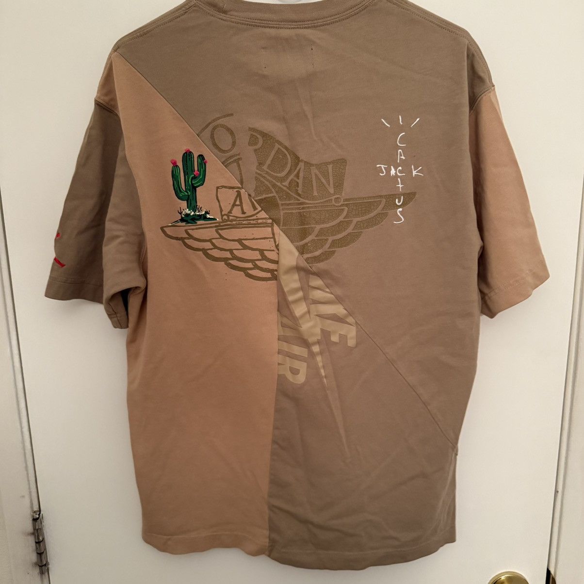 Jordan Brand × Travis Scott Travis Scott x Jordan Brand T-Shirt Size US M / EU 48-50 / 2 - 3 Thumbnail