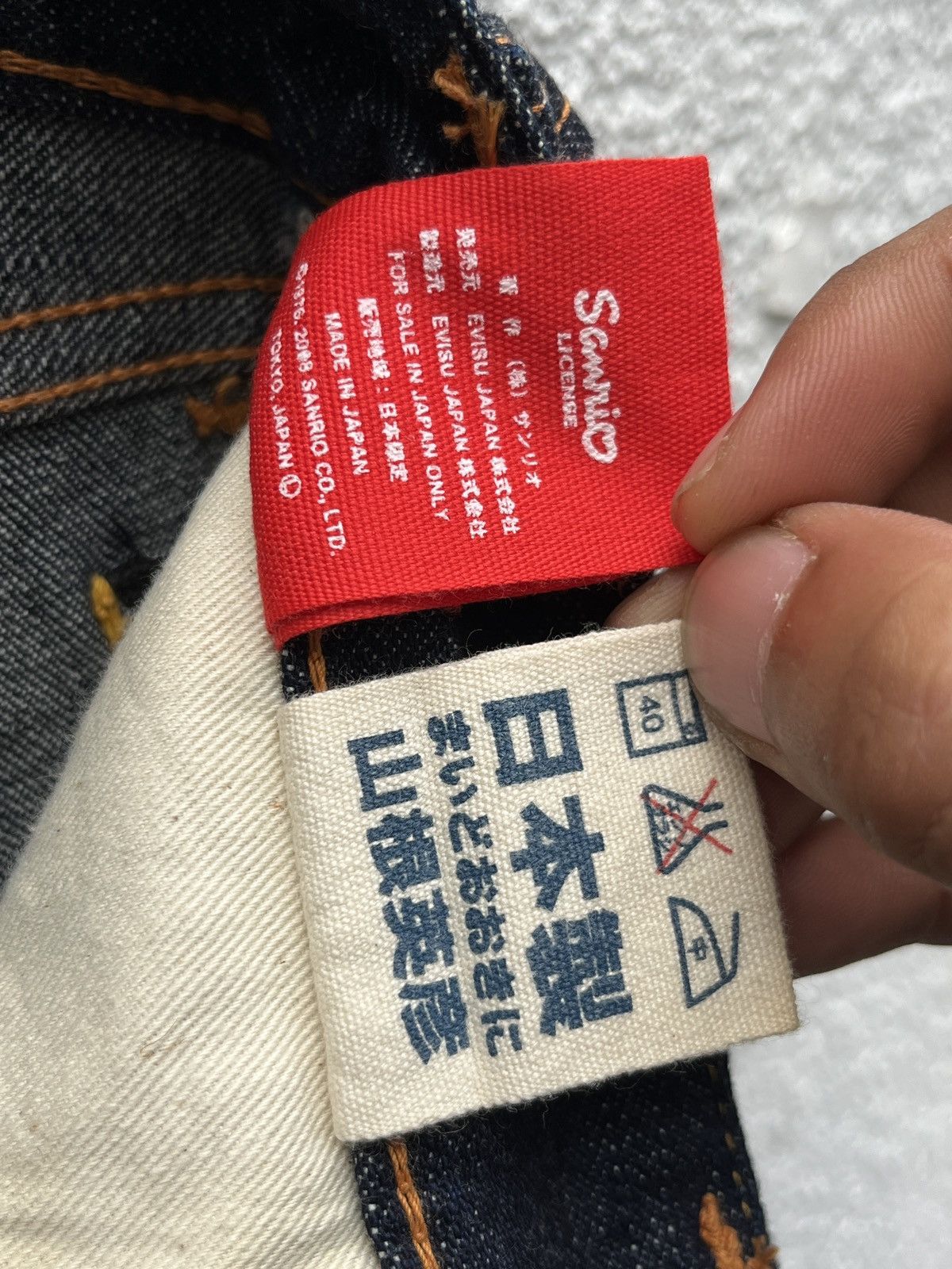 Evisu Evisu Donna Hello Kitty Embroidered Flared Jeans Size 27" / US 4 / IT 40 - 10 Thumbnail
