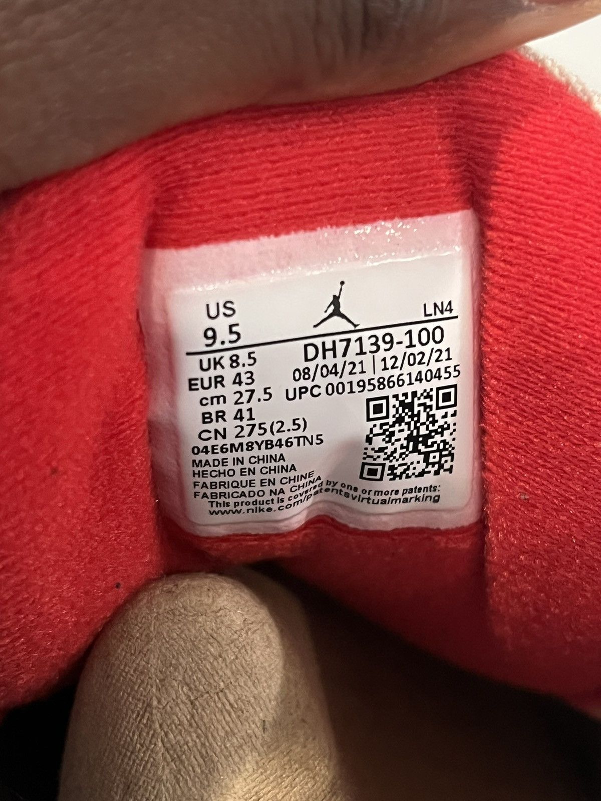 Jordan Brand Jordan 3 Muslim Size US 9.5 / EU 42-43 - 6 Thumbnail