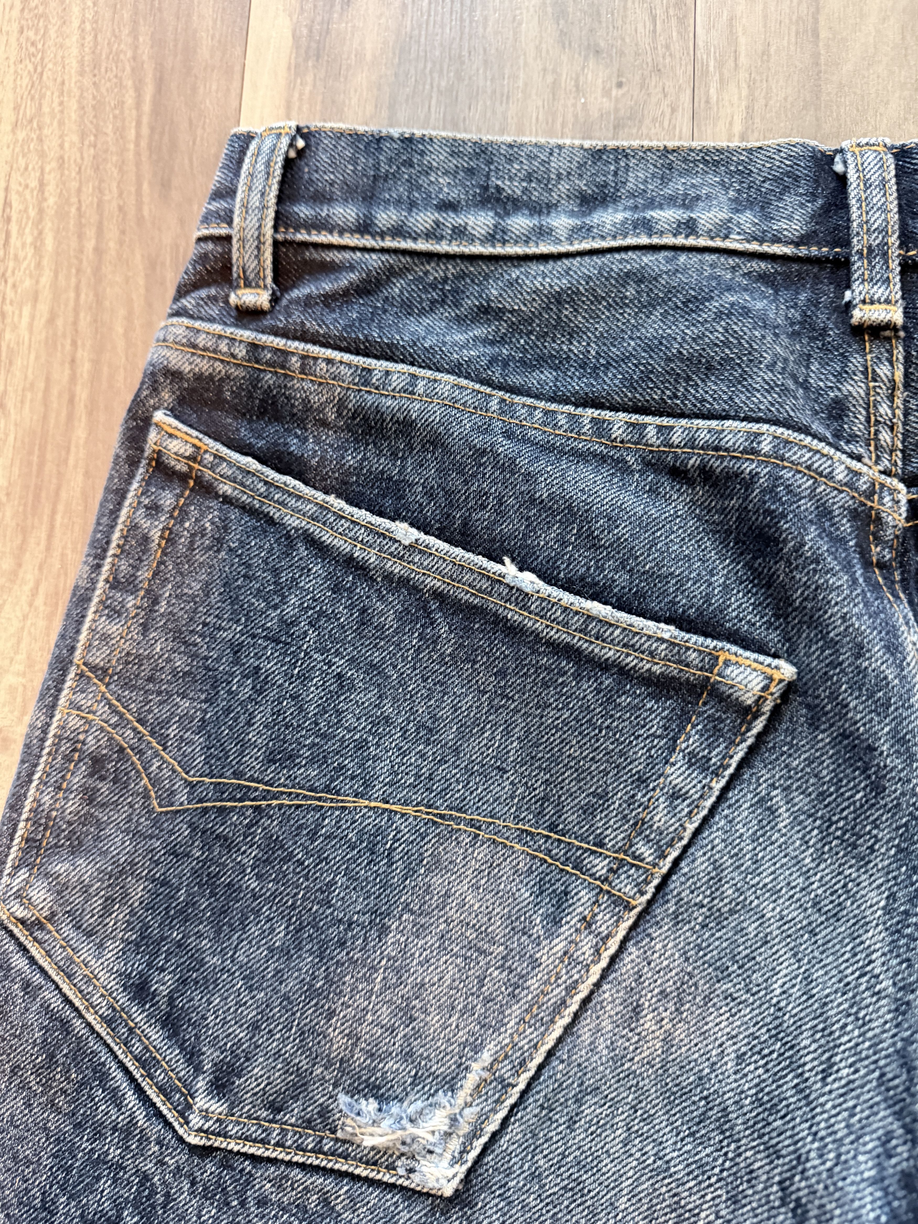 Balenciaga Balenciaga Made in Japan Heavyweight Garde-Robe Denim Jeans Size US 30 / EU 46 - 10 Thumbnail