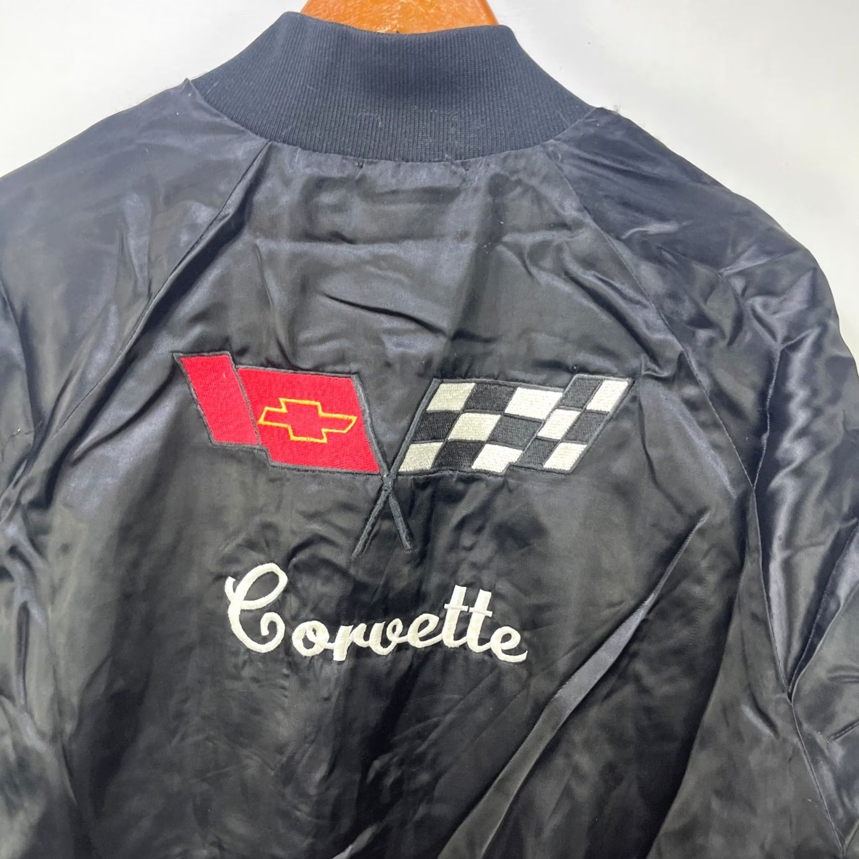 Vintage VINTAGE Corvette Bomber Jacket Satin Black L Embroidered 80s Racing Nylon Polyester Men Shirt Jacket Size US L / EU 52-54 / 3 - 2 Thumbnail