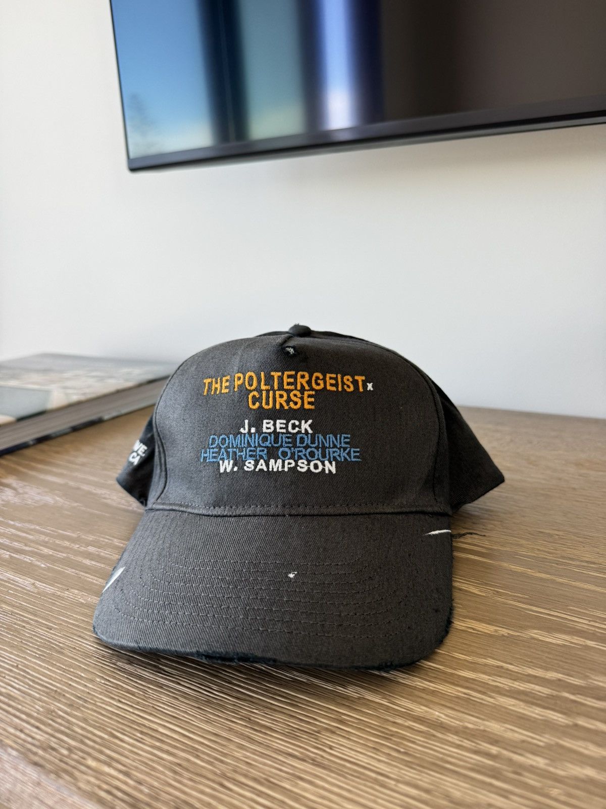 Paly Hollywood Poltergeist curse pally hollywood hat Size ONE SIZE - 1 Thumbnail