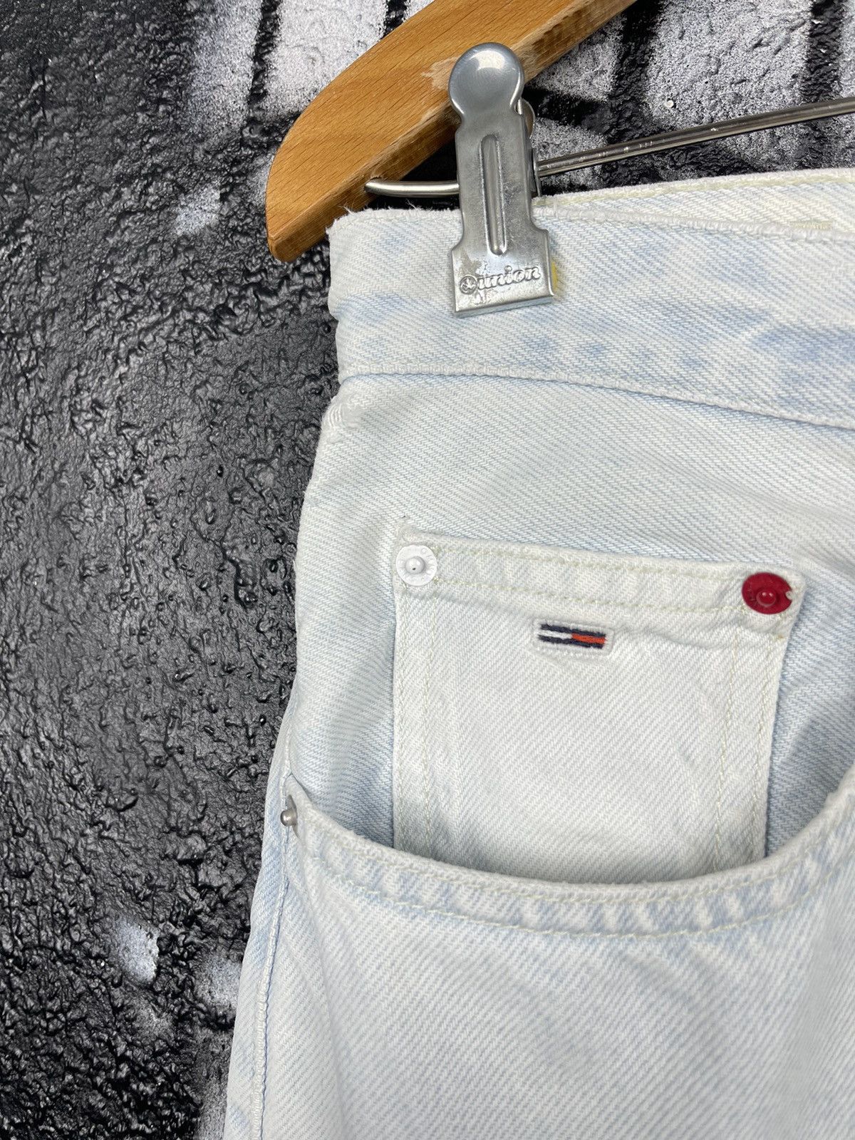 Tommy Jeans Tommy Jeans Mom Fit Light Blue Denim Jeans WMNS Size 29 Size 29" - 8 Thumbnail