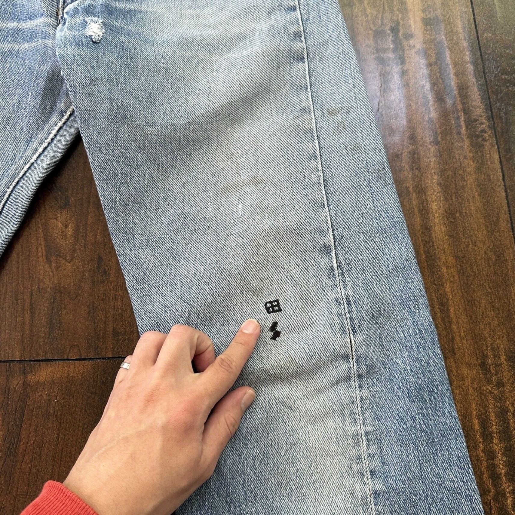 Levi's VINTAGE Levi's 501XX Jeans Denim Solid Distressed Button Fly Regular Rise 30" Inseam 28" Blue 80s USA 70s Straight Mens Jeans Size US 30 / EU 46 - 4 Thumbnail