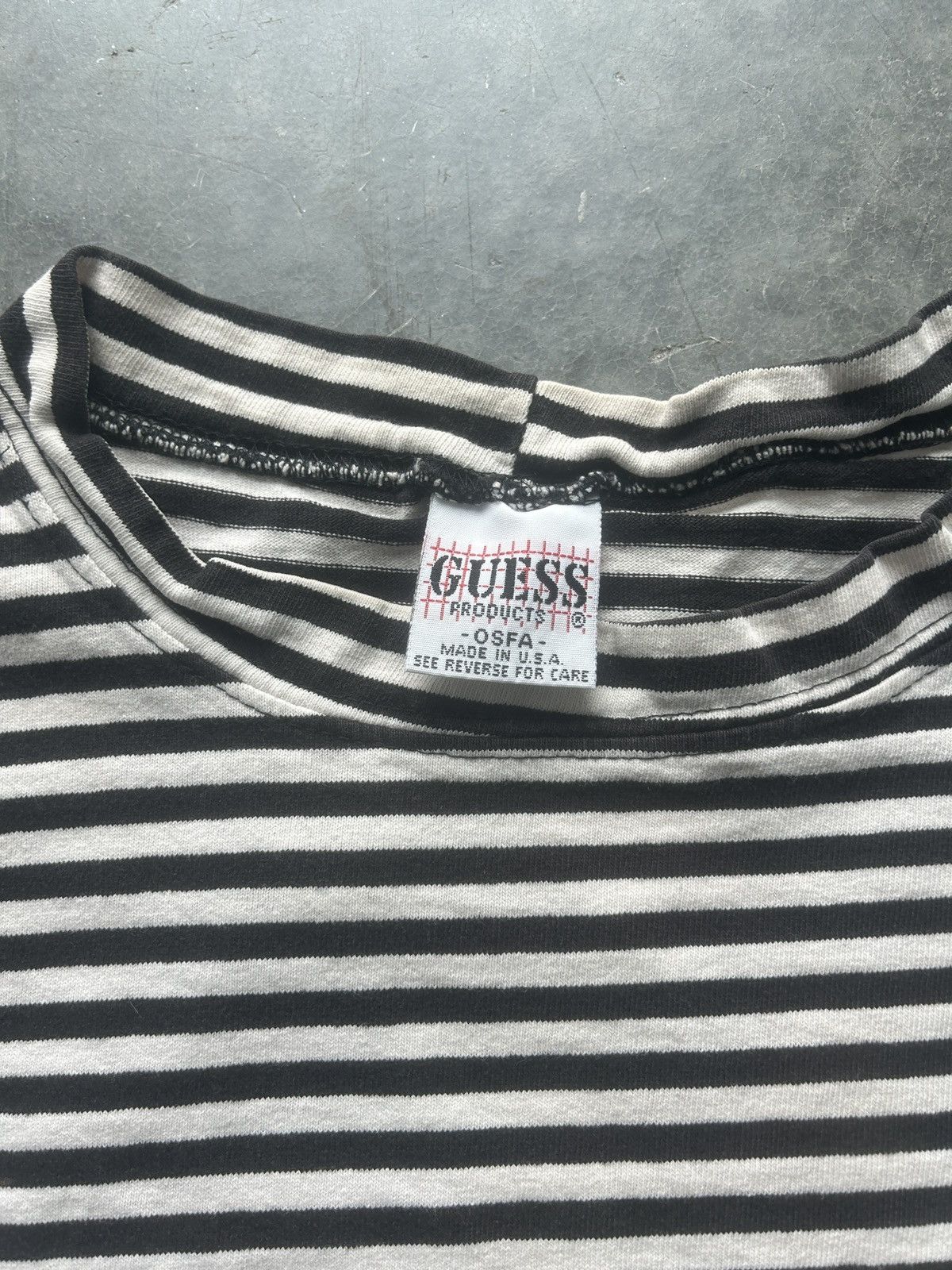 Guess × Vintage Vintage 90s Guess Striped Tee Embroidered Logo Size US L / EU 52-54 / 3 - 4 Thumbnail