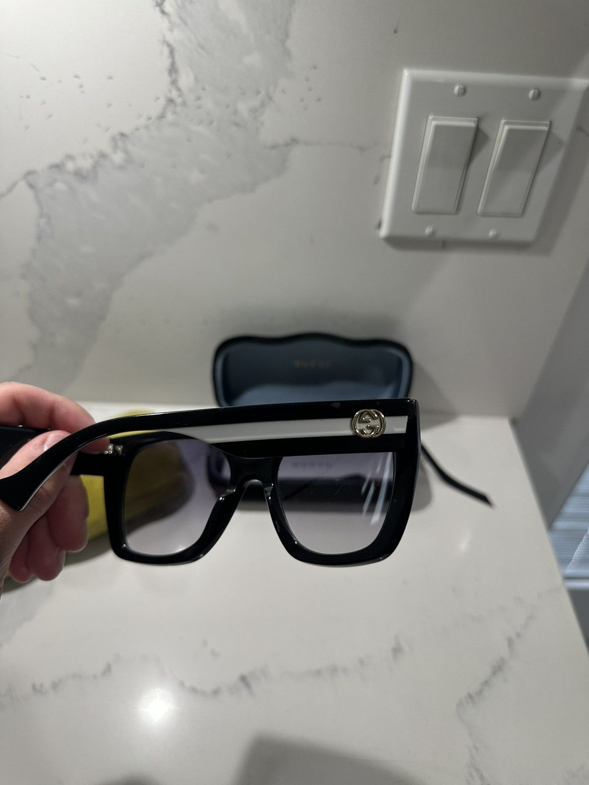 Gucci Gucci sun glasses Size ONE SIZE - 4 Thumbnail