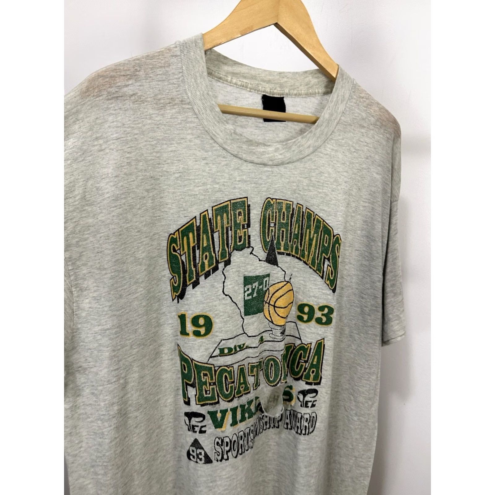 Fruit Of The Loom VtG State Champs 90s Paper Thin Burnout Super Worn WIP Work T-Shirt 2XL Gray Mens Shirt Distressed Grunge Workwear 90s Mens Size US XXL / EU 58 / 5 - 4 Thumbnail