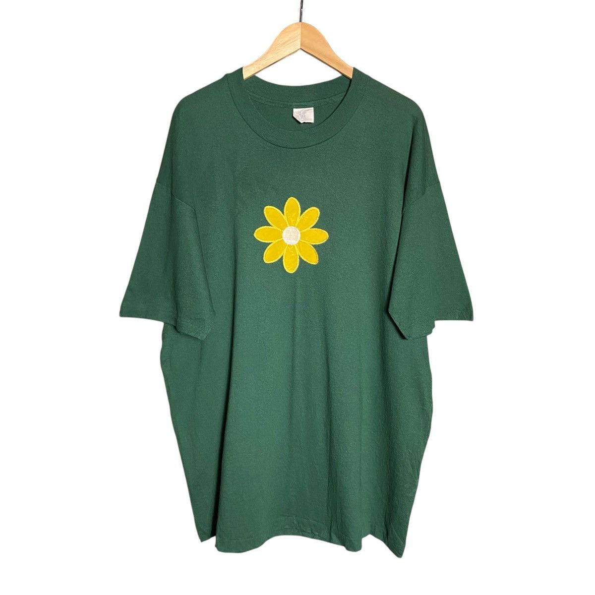 Vintage 90s Sun Flower Embroidery Single Stitch T-Shirt
