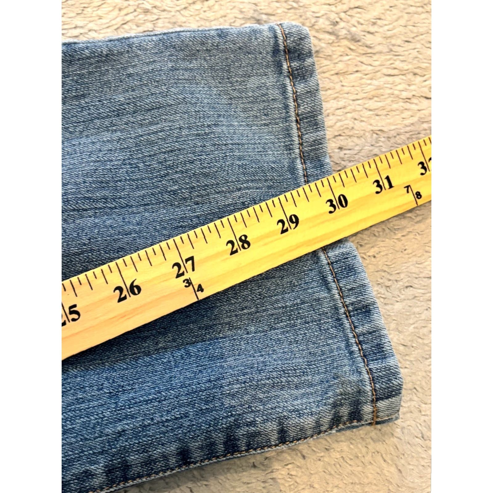 Vintage **Womens Bandolino Blue Denim Straight Rise Jeans 12** User: **Blue Bandolino Womens Straight Rise Jeans Size 12** Size 34" / US 12 / IT 48 - 5 Thumbnail