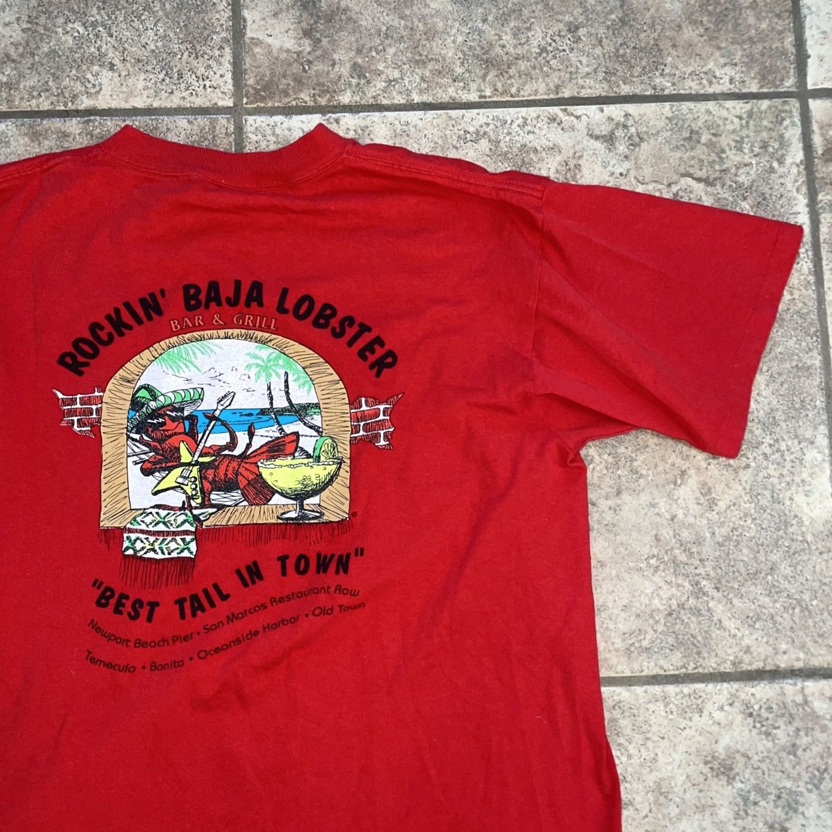 Vintage VINTAGE ONEITA 100% Cotton Singe Stitch Red Graphic Shirt Mens Size L Size US L / EU 52-54 / 3 - 2 Thumbnail