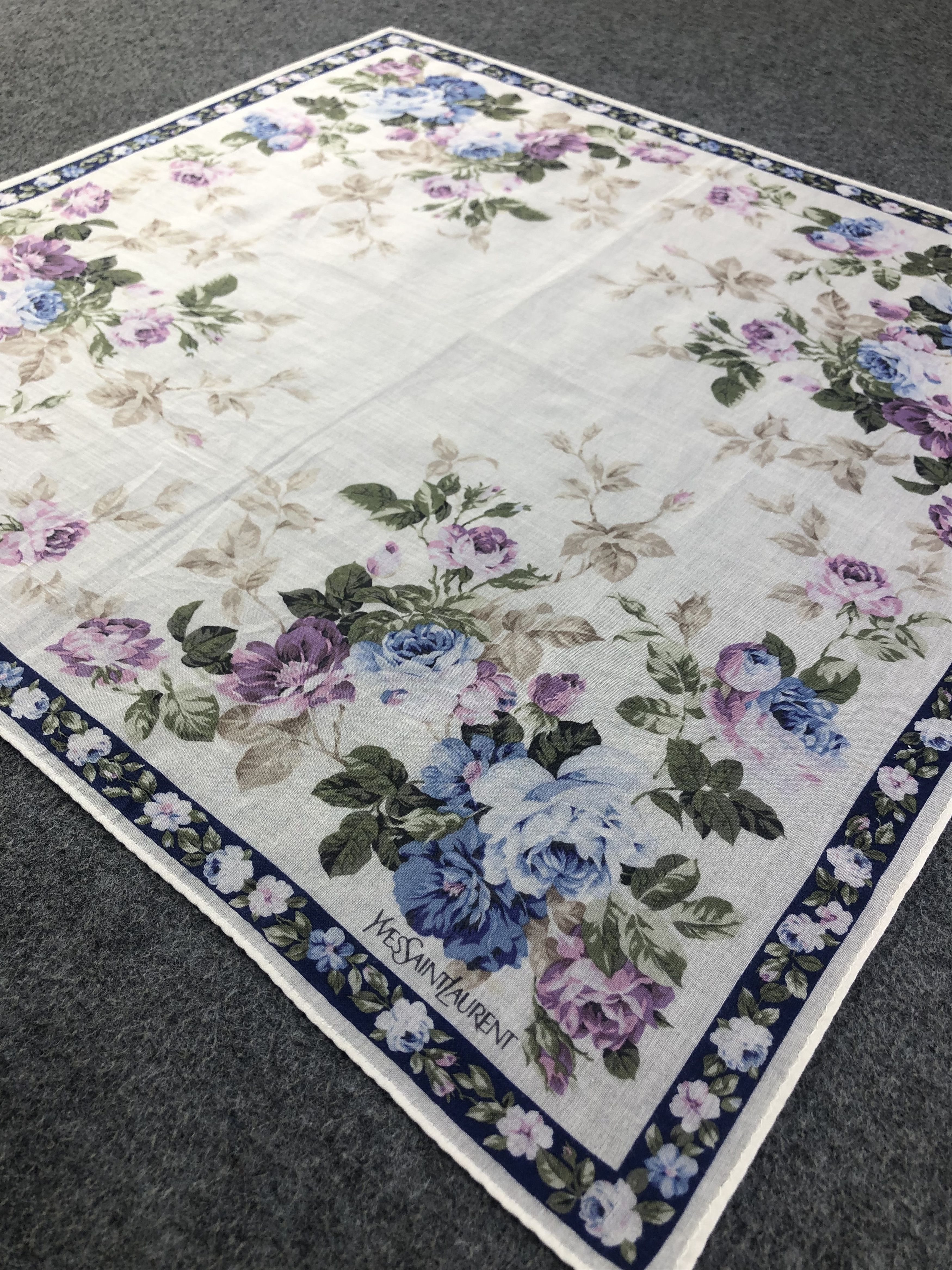 Yves Saint Laurent Yves Saint Laurent Handkerchief / Bandana / Neckerchief Size ONE SIZE - 4 Thumbnail