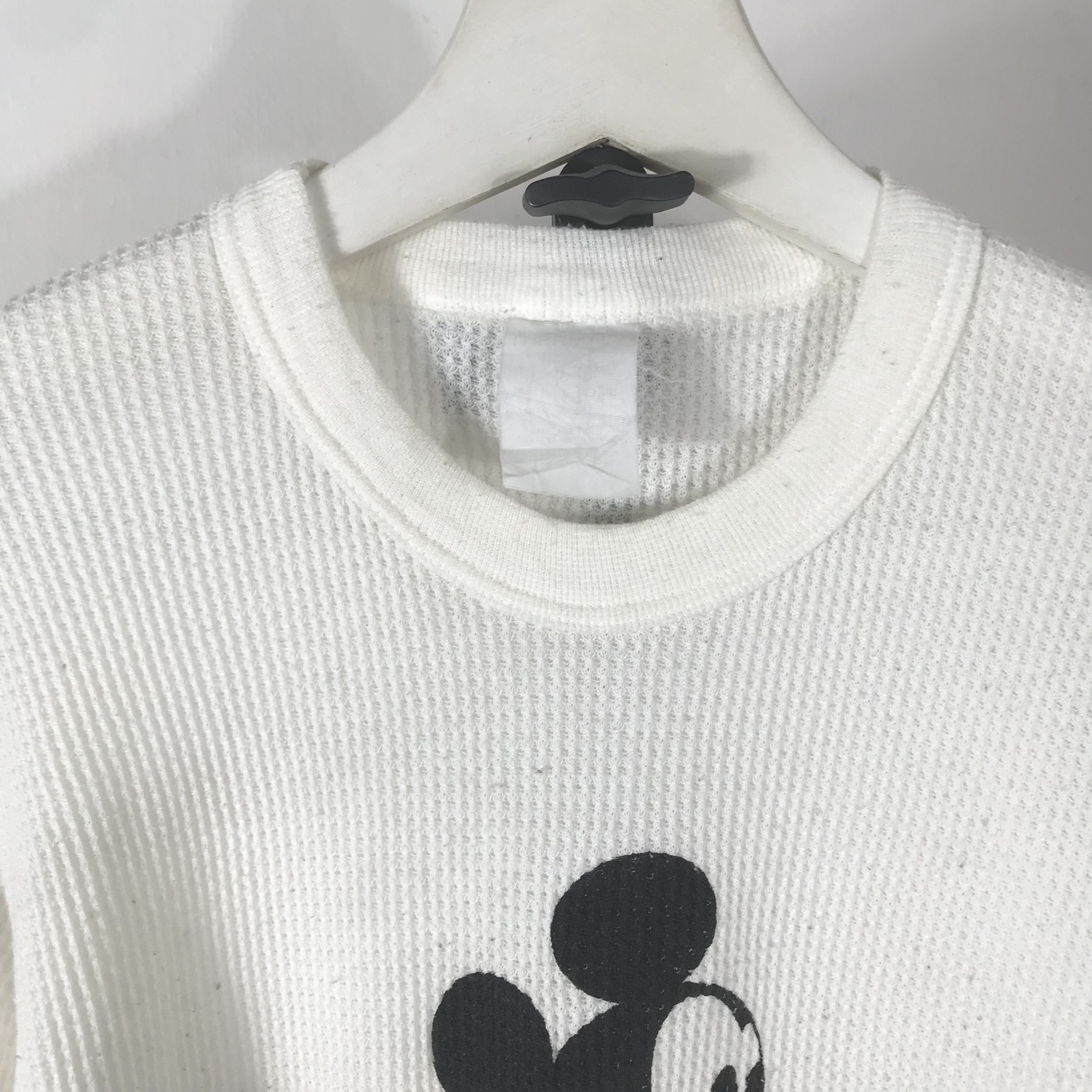 Disney *SUPER RARE* Vintage 70s Mickey thermal waffle longsleeve Size US M / EU 48-50 / 2 - 6 Thumbnail