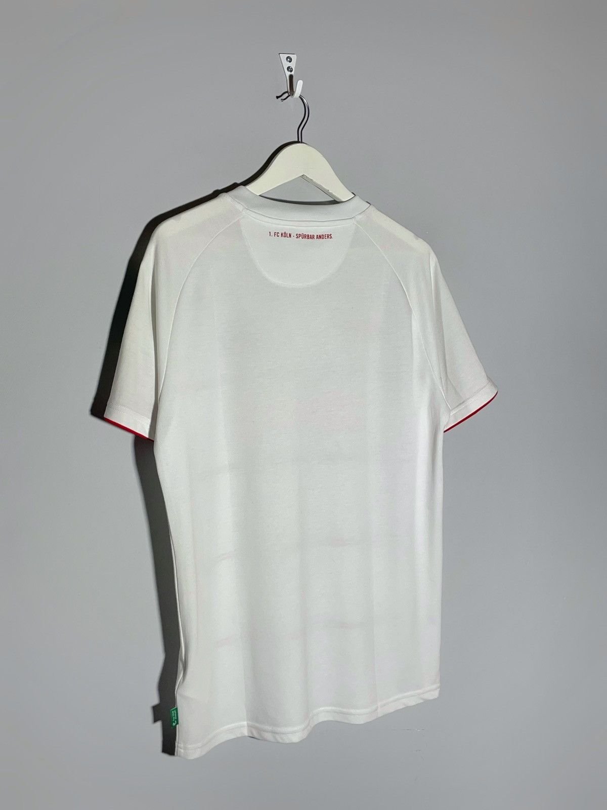 Other FC Koln Hummel 2021/22 Home Football Shirt Size US L / EU 52-54 / 3 - 11 Thumbnail