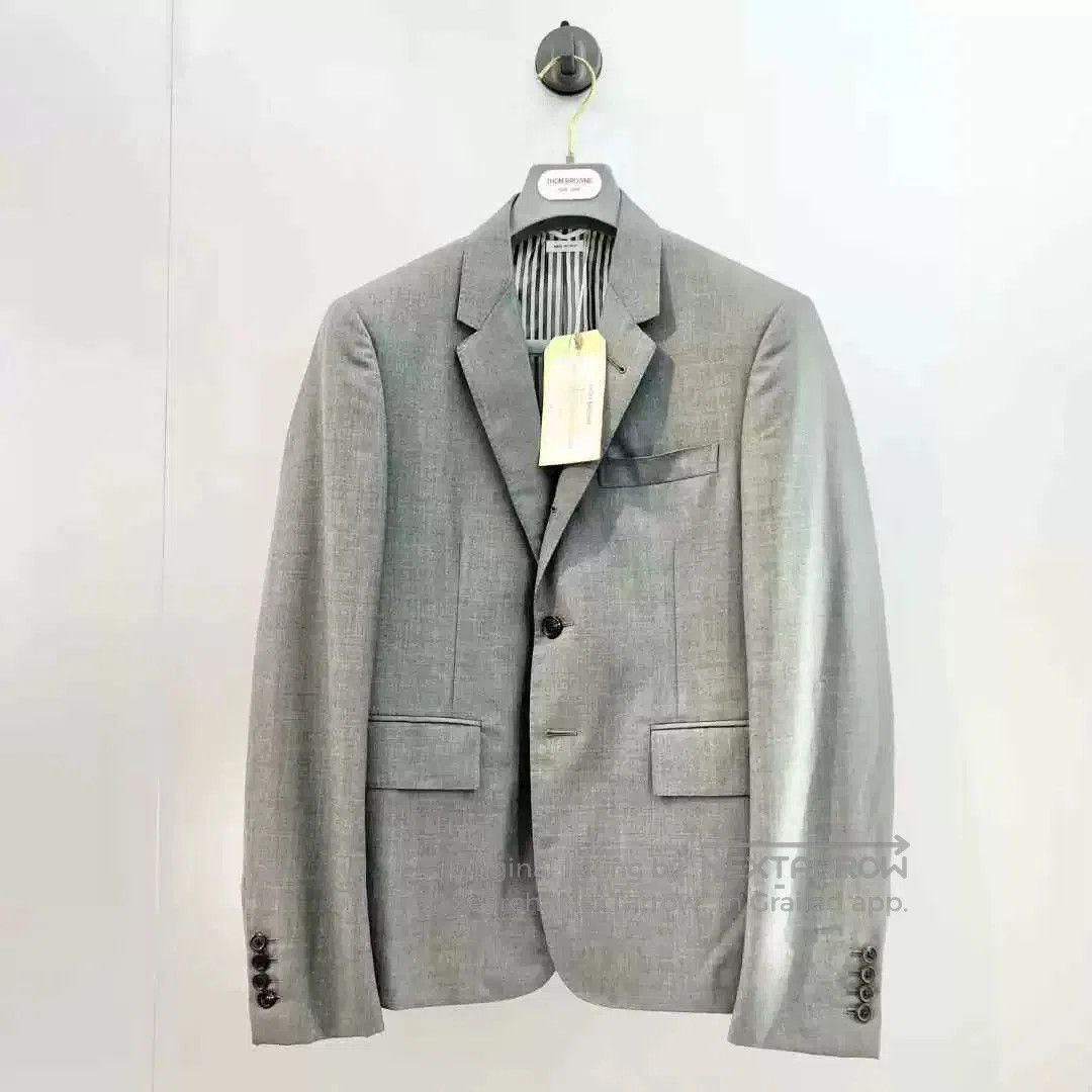 Thom Browne thombrowne gray button suit jacket size 2. Size US M / EU 48-50 / 2 - 1 Thumbnail