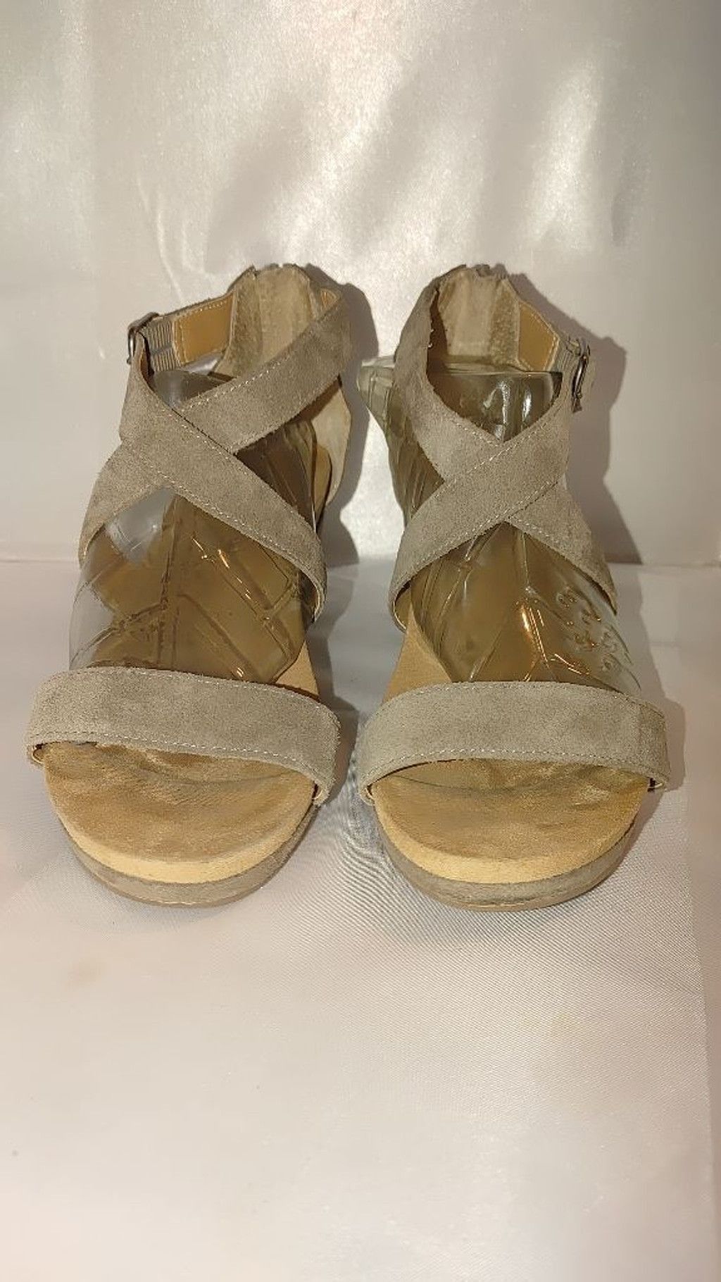Lucky Brand Lucky Brand Kenadee Suede Wedge Sandal Size 8M Size US 8 / IT 38 - 4 Thumbnail