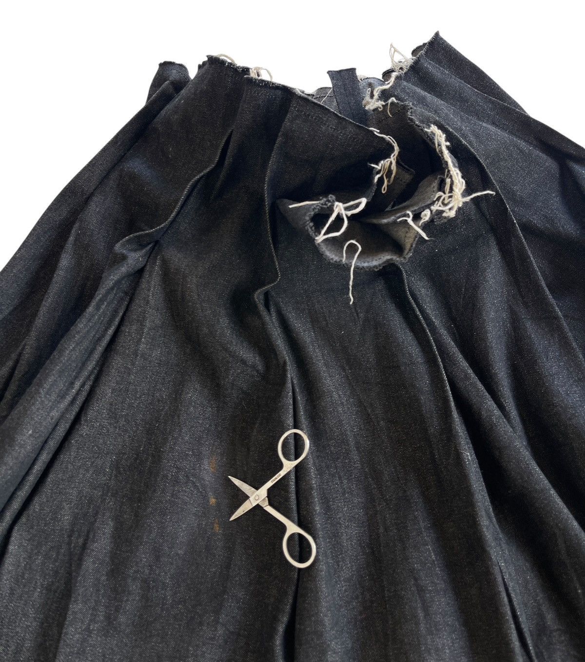 Tricot Comme des Garcons AD1998 Runway Raw-Edge Denim Skirt Tie Waist Size 31" - 13 Thumbnail