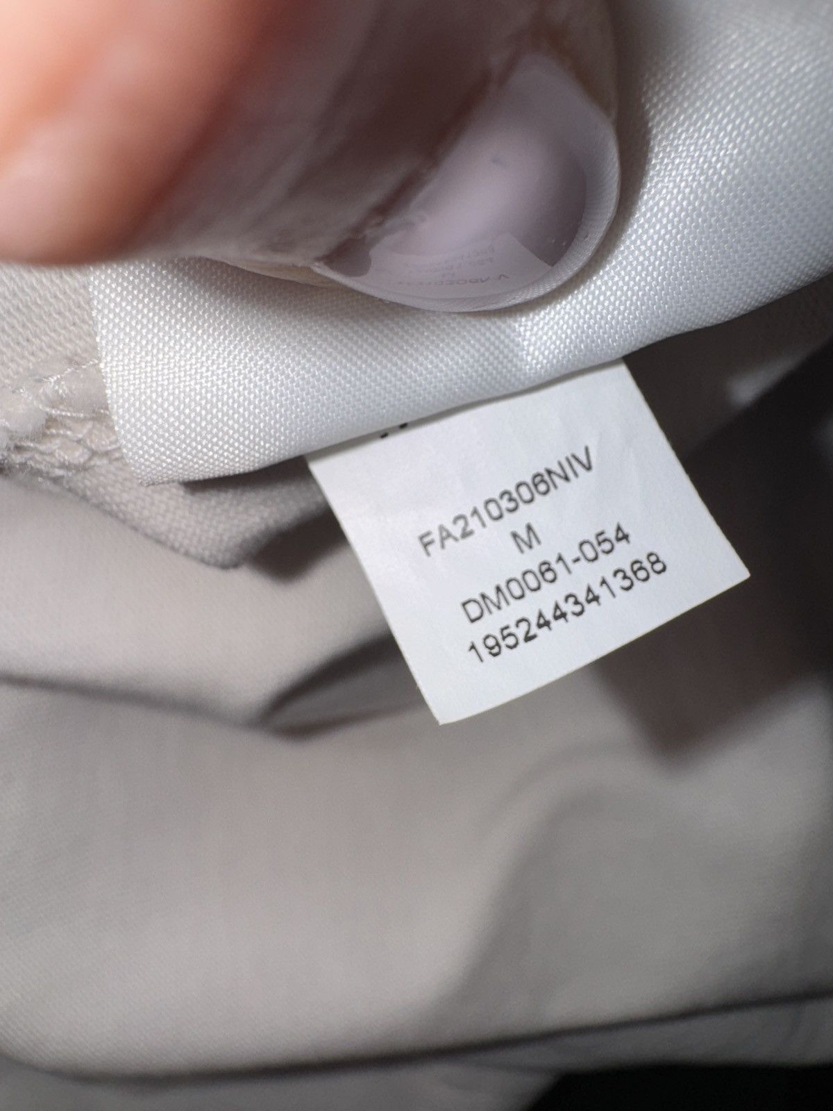 Jordan Brand × Off-White OFF-WHITE X Jordan tee sz M Size US M / EU 48-50 / 2 - 6 Thumbnail