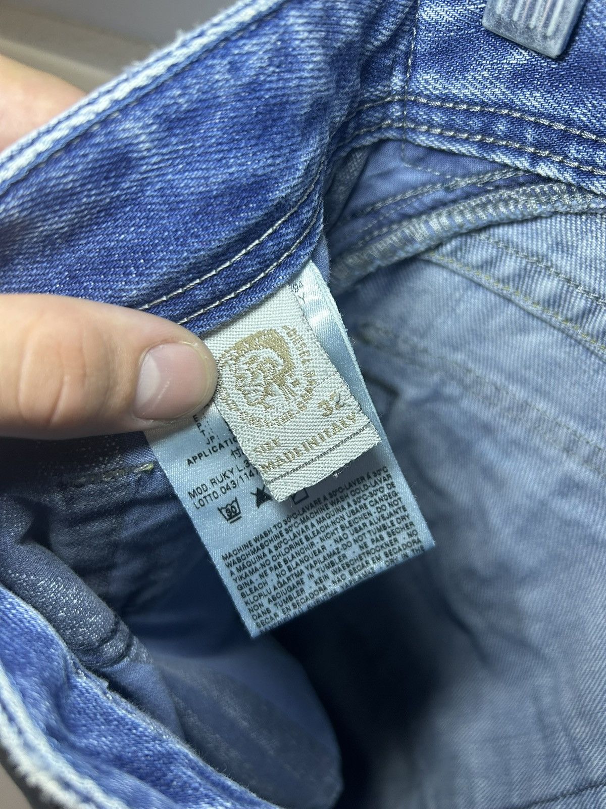 Diesel Vintage Diesel made in Italy “Ruky” distressed flared jeans Size US 32 / EU 48 - 3 Thumbnail