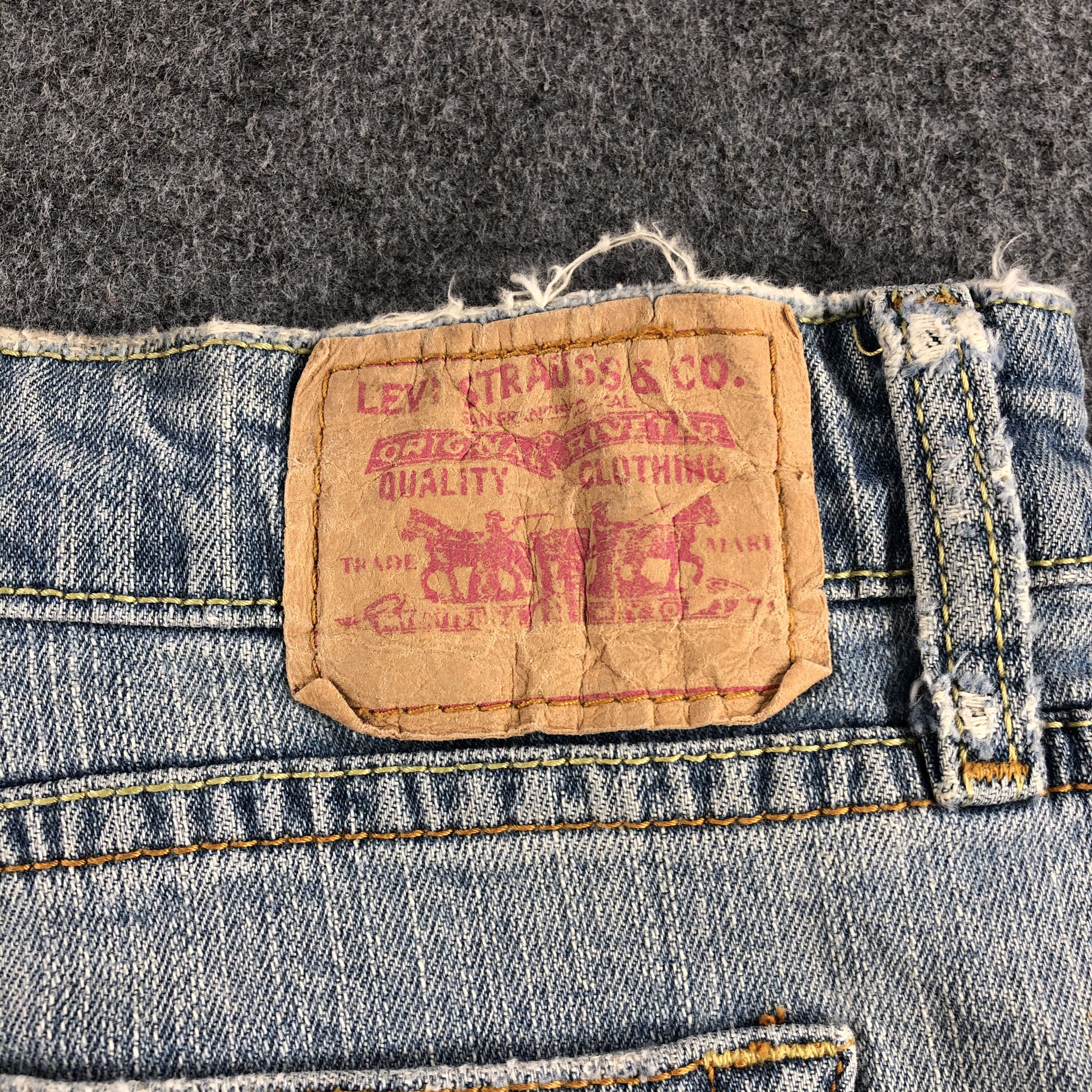 Levi's Vintage Light Wash Levis 518 Jeans-J1670 Size US 39 - 5 Thumbnail