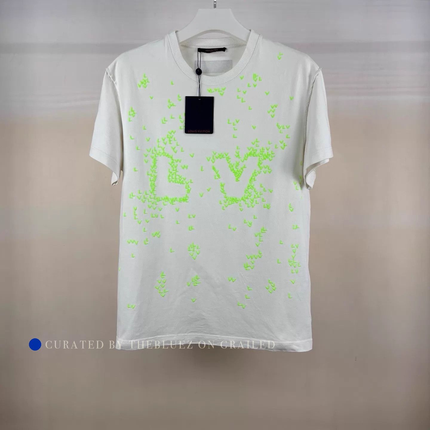 Louis Vuitton White Green Plane Embroidered Tee Size US XL / EU 56 / 4 - 1 Thumbnail