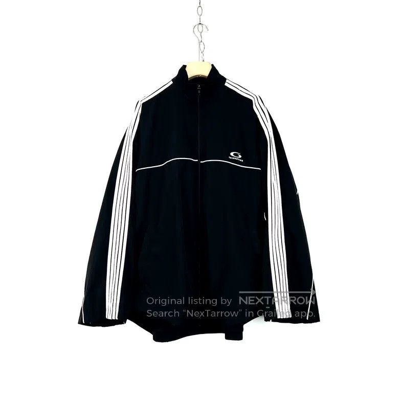 Balenciaga Distressed print sport icon double-zip loop jac