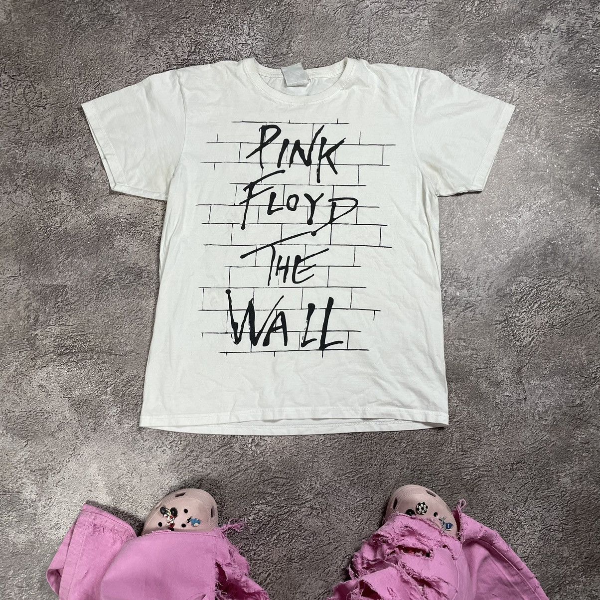 Vintage Vintage Y2K Pink Floyd The Wall Graphic Tee Grunge Slim XL Size US XL / EU 56 / 4 - 1 Thumbnail