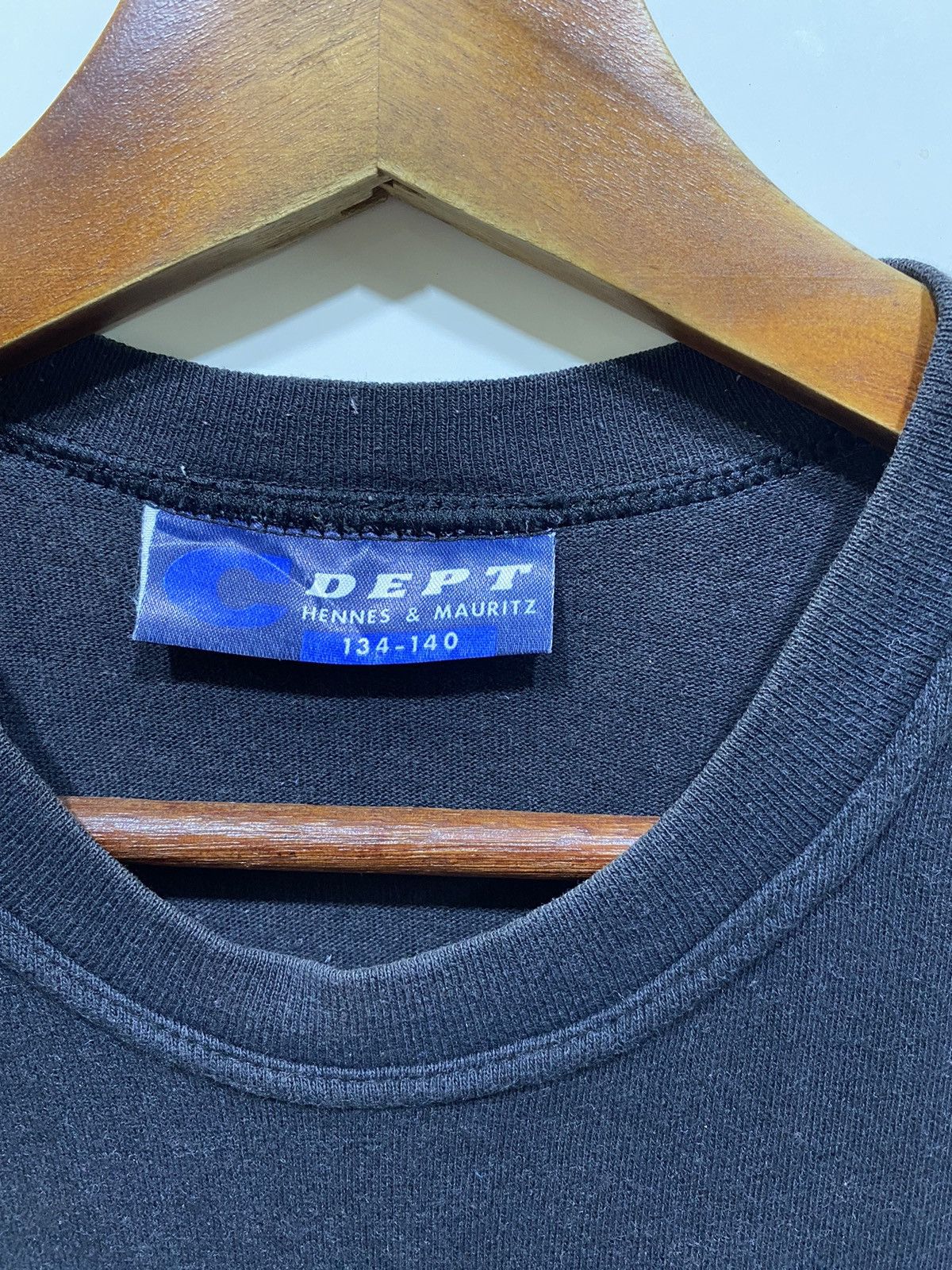 H&M Vintage Cdept Hennes and Mauritz tee Size M / US 6-8 / IT 42-44 - 4 Thumbnail