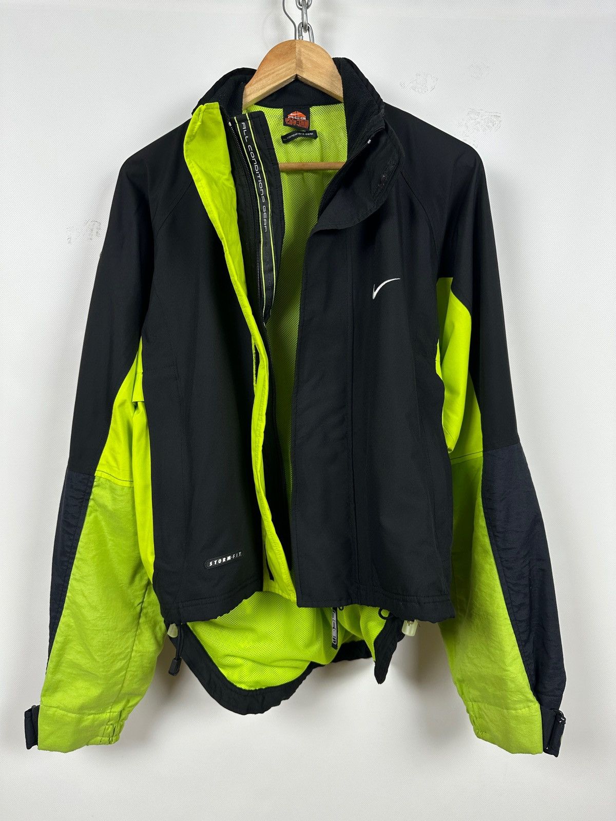 Nike ACG 90s Vintage Nike ACG Storm Fit Swoosh Jacket Size US S / EU 44-46 / 1 - 4 Thumbnail