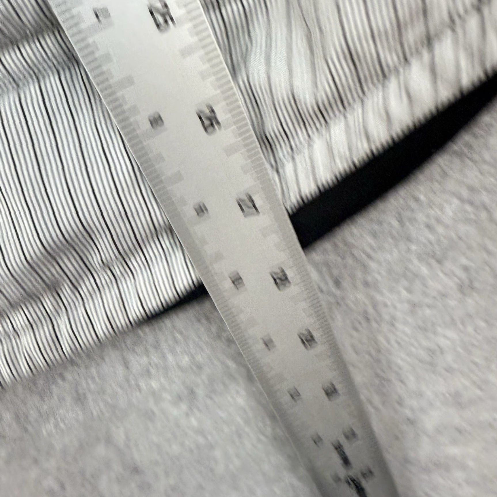 Helmut Lang Helmut Lang Windbreaker Shirt Jacket Gray Striped Lined Button Up Regular Size S Men Size US S / EU 44-46 / 1 - 7 Thumbnail