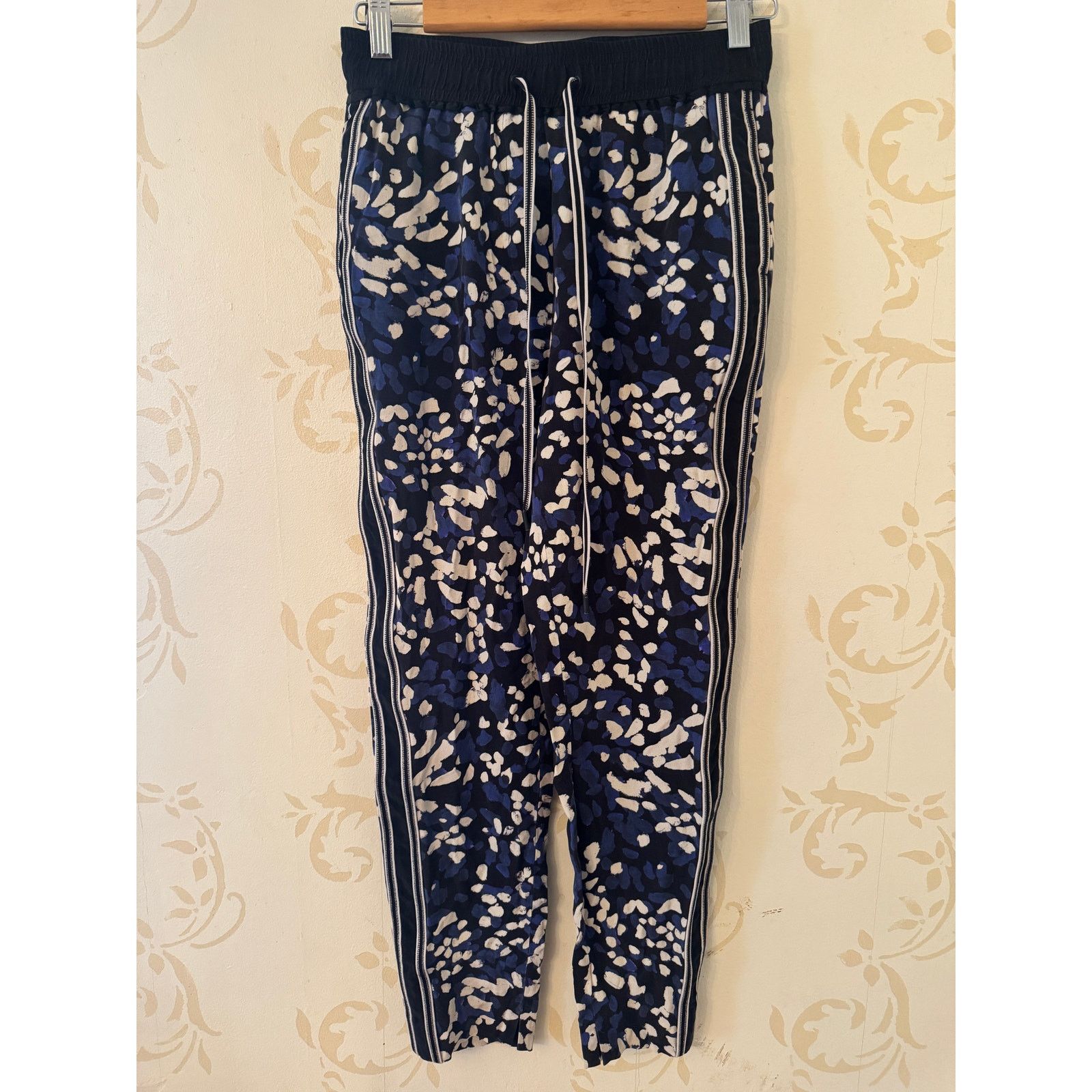 3.1 Phillip Lim 3.1 Phillip Lim Ladies 100% Silk Pants so Beauiful Size 25" / US 0 / IT 36 - 1 Thumbnail