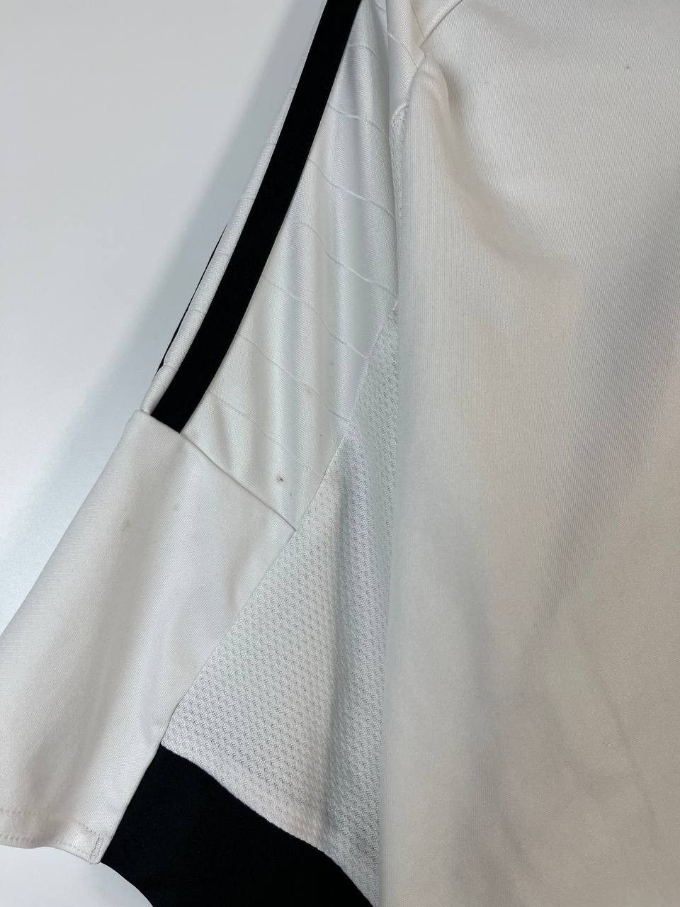 Adidas Valencia Home Football 2015 Soccer Adidas AB2290 SIZE L Size US L / EU 52-54 / 3 - 4 Thumbnail