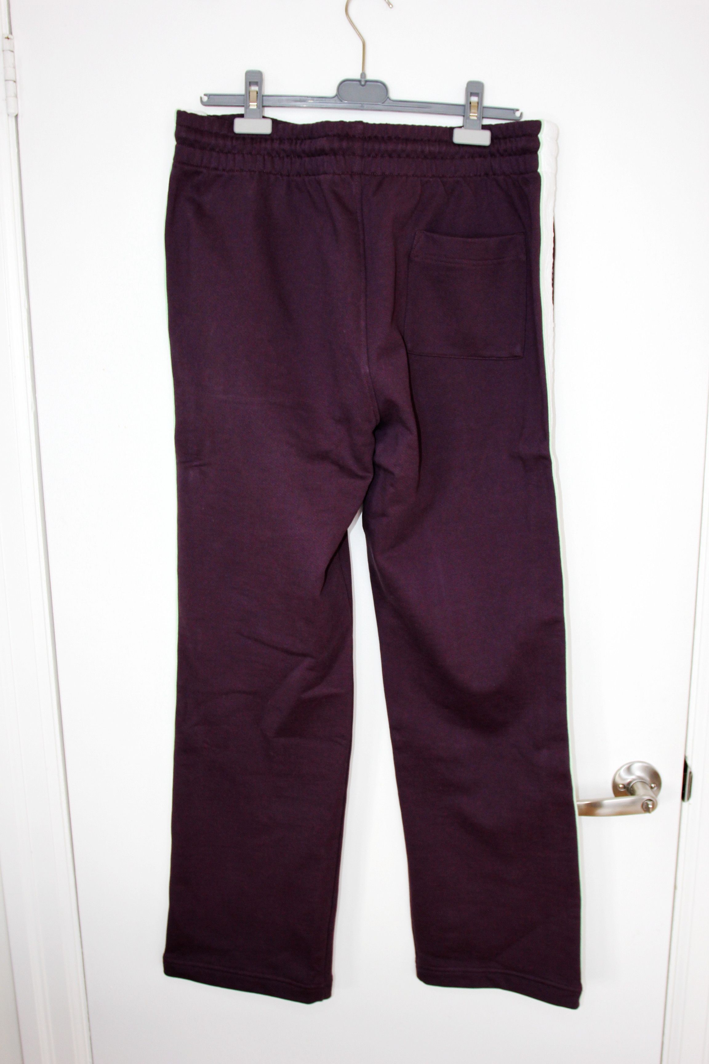 Casablanca BNWT AW25 CASABLANCA LAUREL TAPE PINTUCK JOGGER SWEATPANTS L Size US 34 / EU 50 - 3 Thumbnail
