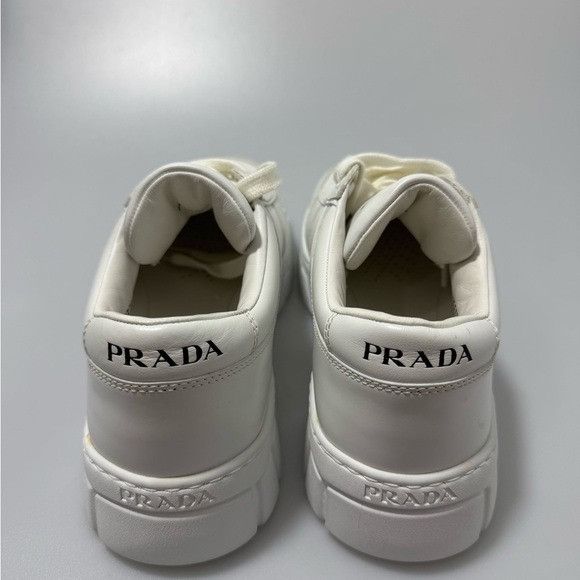 Prada Prada Logo Plaque Chunky Leather Sneakers White Men’s Size 7 Size US 7 / EU 40 - 5 Thumbnail