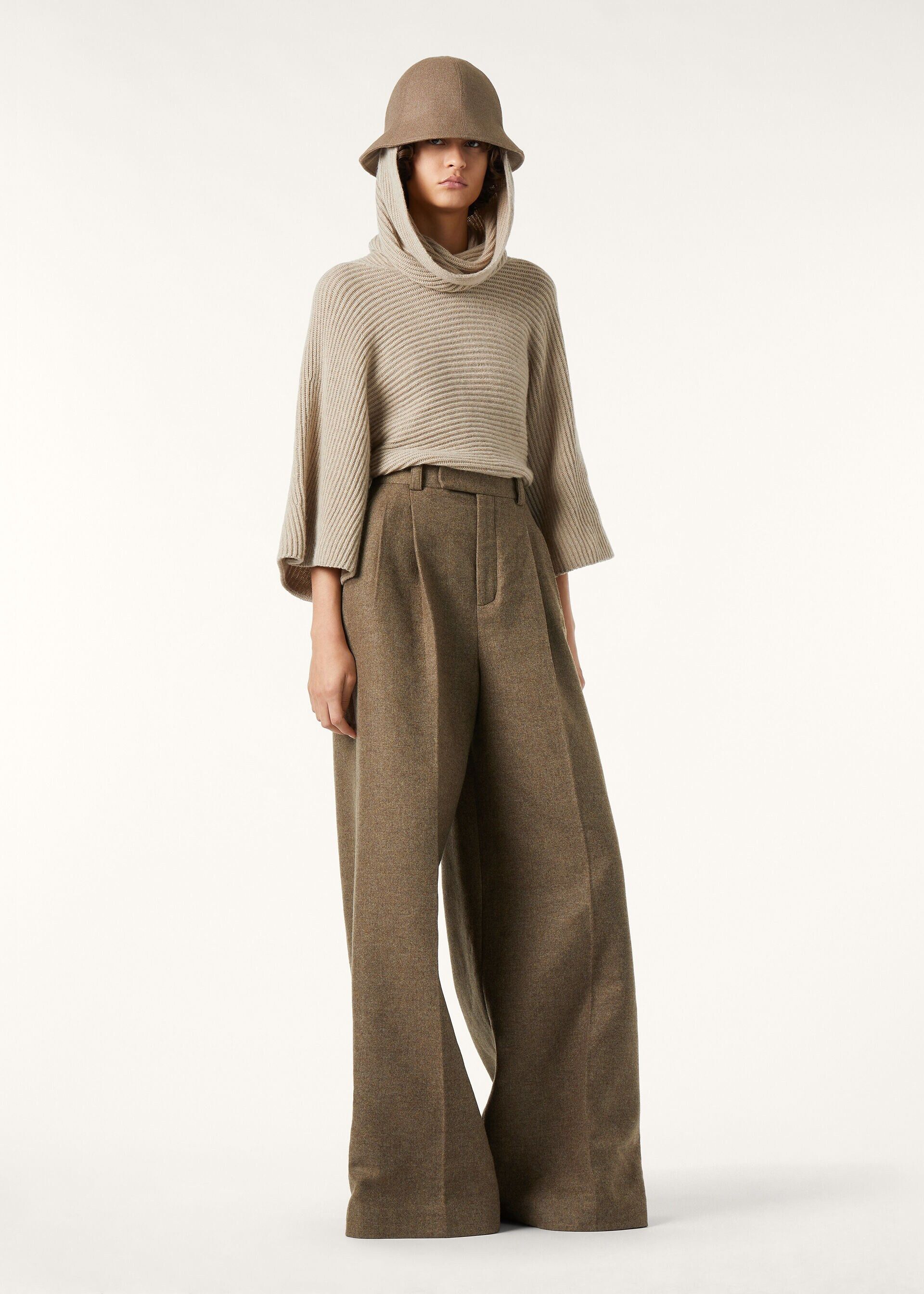 Loro Piana os11x0326 FAQ9308 Juniper Sweater in Silver Birch Size XS / US 0-2 / IT 36-38 - 2 Thumbnail