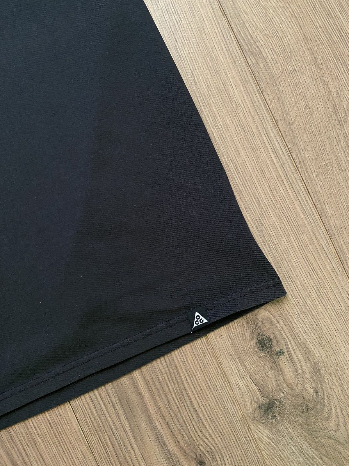 Nike × Nike ACG Vintage Nike ACG Logo Basic T-shirt Tee Size S Size US S / EU 44-46 / 1 - 5 Thumbnail