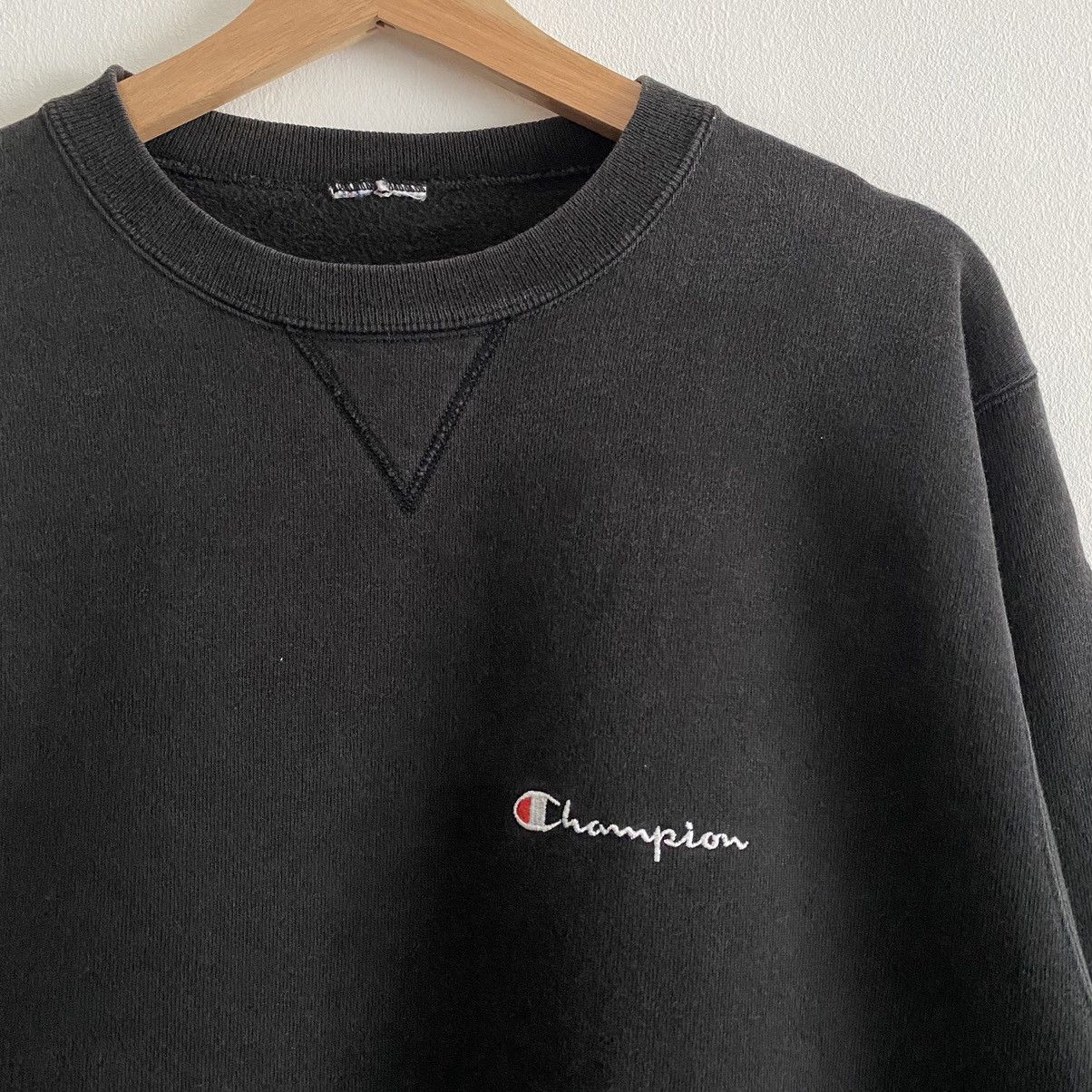 Champion × Vintage Beautiful faded Vintage Champion Reverse Weave Sweater Size US M / EU 48-50 / 2 - 2 Thumbnail