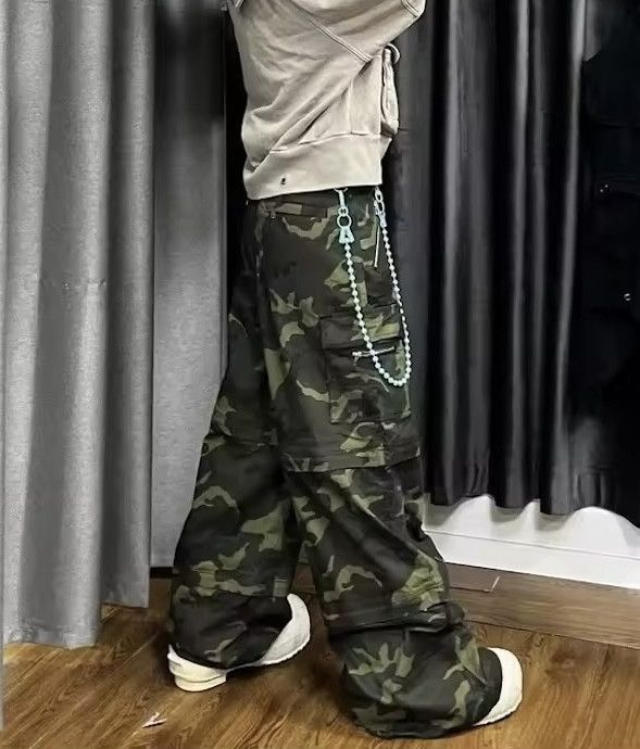 Jean Multi-pockets Camouflage Baggy Cargo Pant Size US 34 / EU 50 - 1 Thumbnail