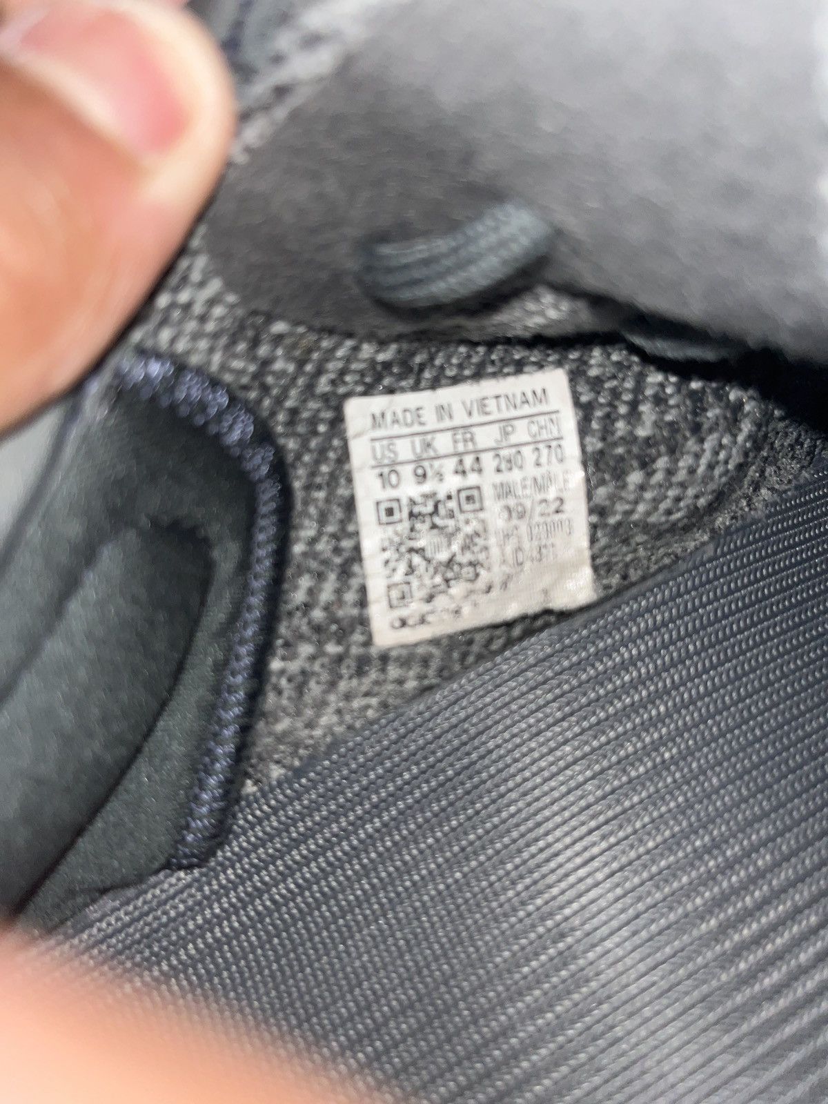 Yeezy Yeezy 350 Size US 10 / EU 43 - 9 Thumbnail
