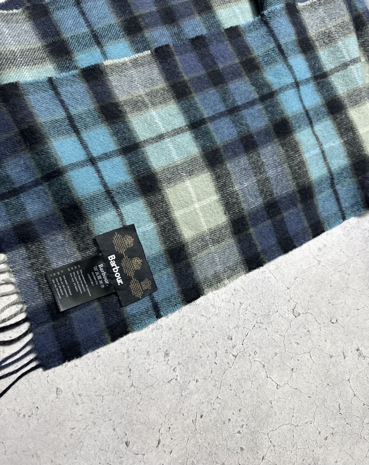 Barbour Barbour Wool Casual Scarf Vintage Size ONE SIZE - 2 Thumbnail